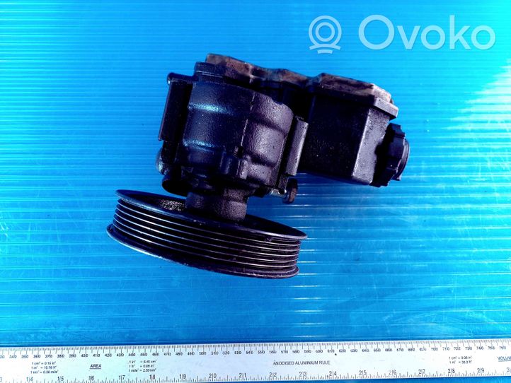 Opel Vectra B Ohjaustehostimen pumppu 90495957