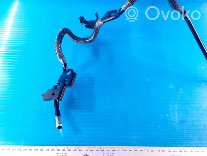 Toyota Sienna XL40 IV Tuyau de liquide de refroidissement moteur 2513B