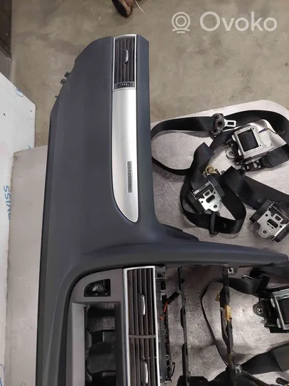 Audi A6 S6 C6 4F Zestaw poduszek powietrznych z panelem 4F0857067A