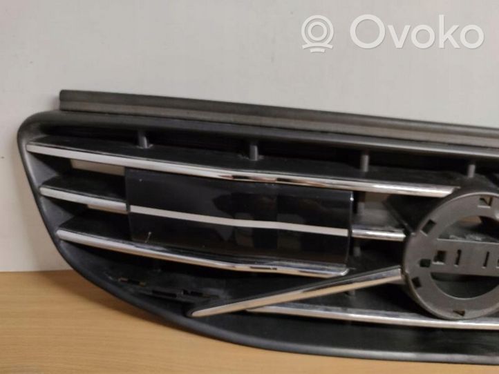 Volvo XC60 Griglia superiore del radiatore paraurti anteriore 31383752