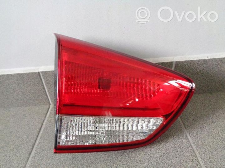 KIA Carens III Lampy tylnej klapy bagażnika 92403A4010