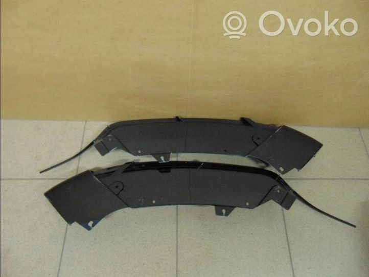 Audi A4 S4 B8 8K Rivestimento modanatura del faro posteriore 8K0071609