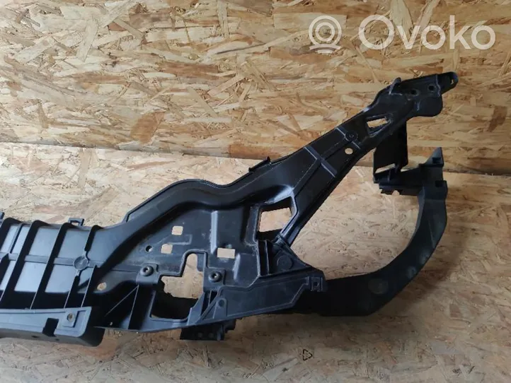 Volvo V60 Support de radiateur sur cadre face avant VOLVO