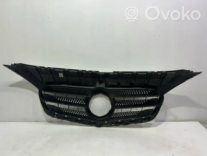 Mercedes-Benz Citan W415 Maskownica / Grill / Atrapa górna chłodnicy A4158880023