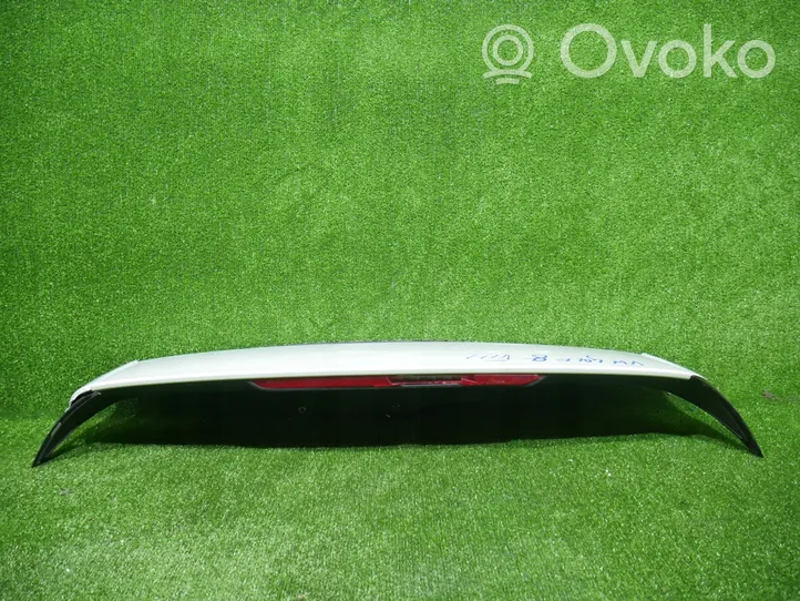 Volkswagen Golf VIII Spoiler del portellone posteriore/bagagliaio 5H6827933A