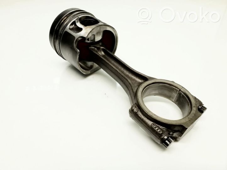 Volkswagen Bora Piston with connecting rod 19R1