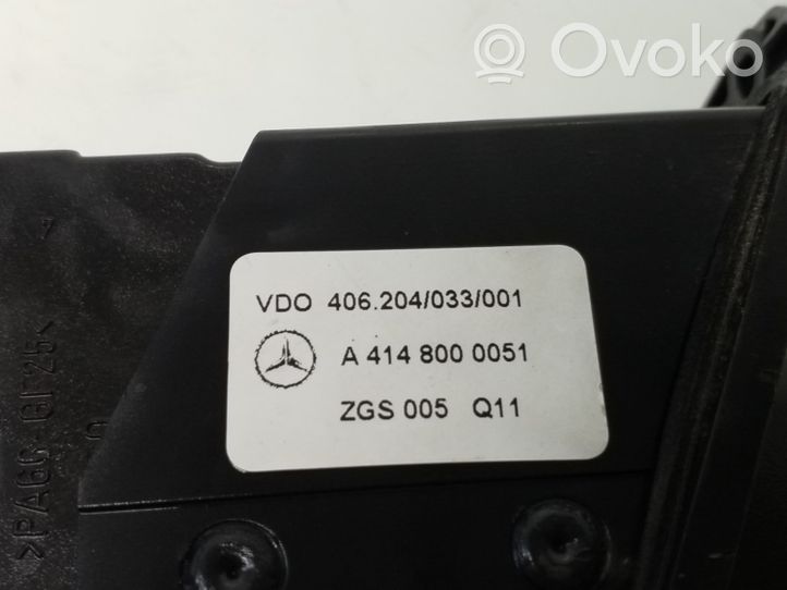 Mercedes-Benz Vaneo W414 Moteur de verrouillage trappe à essence A4148000051