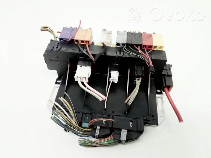 Mercedes-Benz S W220 Fuse module A0295450432