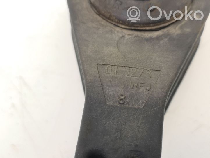 Volkswagen Golf IV Priekinė stabilizatoriaus traukė 013278