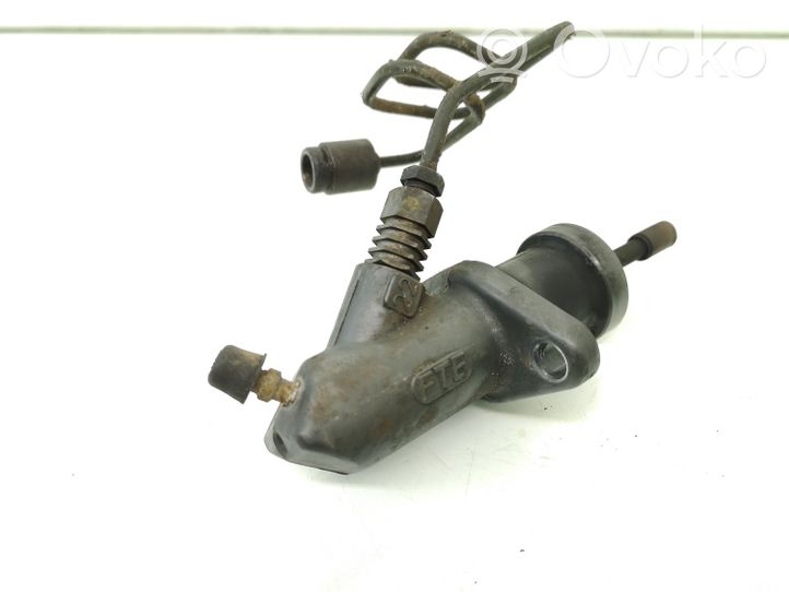 BMW 5 E60 E61 Główny cylinder sprzęgła G6368