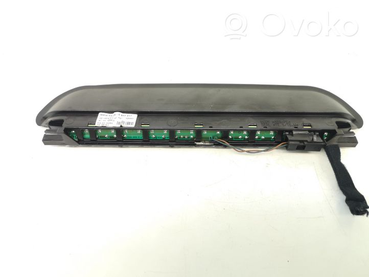 BMW 5 E60 E61 Luce d’arresto centrale/supplementare 6927017