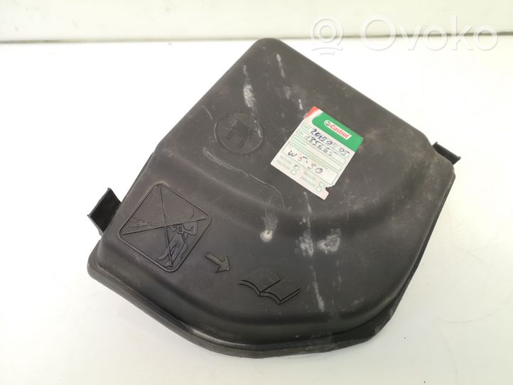 Peugeot 307 Couvercle de boîte à fusibles 9653315180