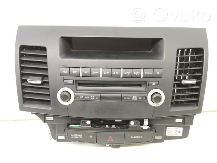 Mitsubishi Lancer X Panel / Radioodtwarzacz CD/DVD/GPS 8002A378XA