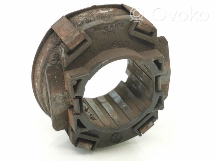 Volkswagen Golf V clutch release bearing 023151272905