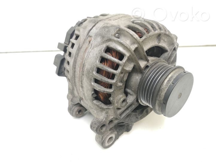 Audi A4 S4 B7 8E 8H Generatore/alternatore 028903031