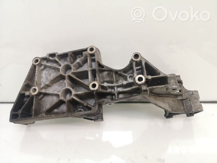 Mitsubishi Outlander Generator/alternator bracket 03G903143J