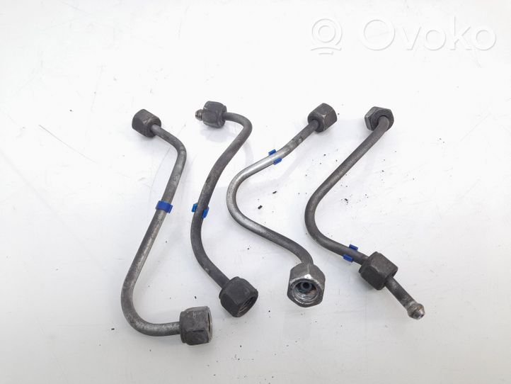 Mazda 6 Tuyau d'alimentation conduite de carburant 