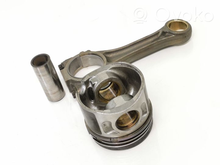 Volkswagen Jetta V Piston with connecting rod 3411065