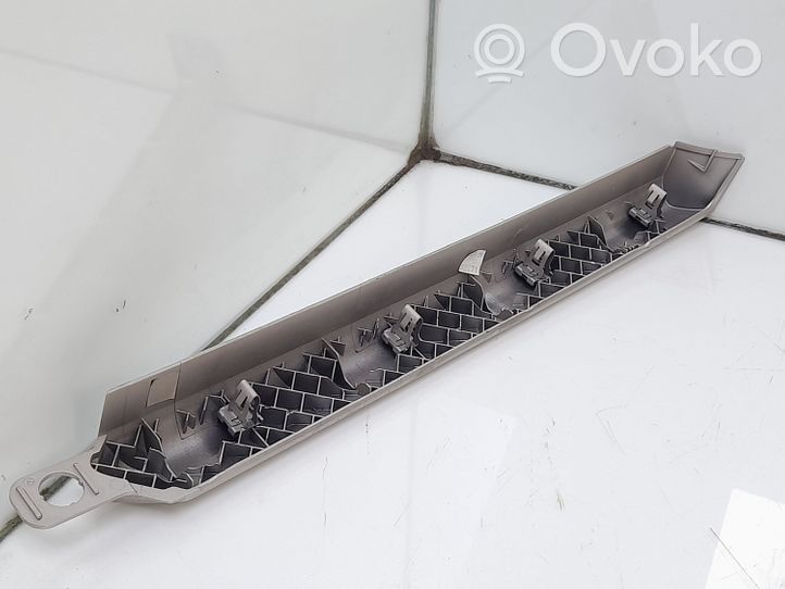 Opel Astra H Dashboard glove box trim 13116934