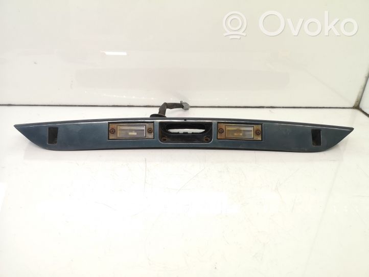 Chrysler Voyager Poszycie / Tapicerka tylnej klapy bagażnika SR5684