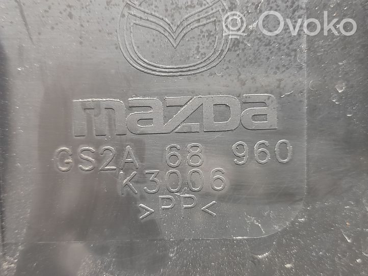 Mazda 6 Takaluukun alaosan verhoilusarja GS2A68960