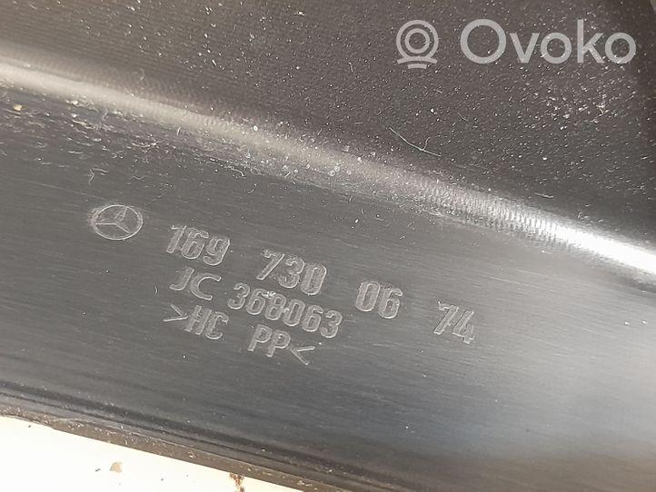 Mercedes-Benz B W245 Takaoven verhoilu 1697300674