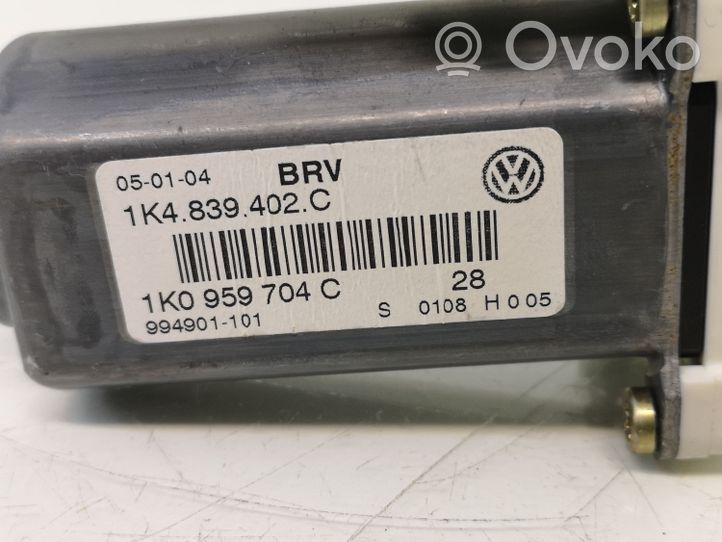 Volkswagen Golf V Takaoven ikkunan nostomoottori 1K4839402C