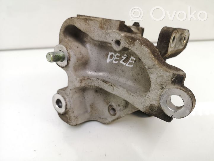 Honda CR-V Gearbox mount 