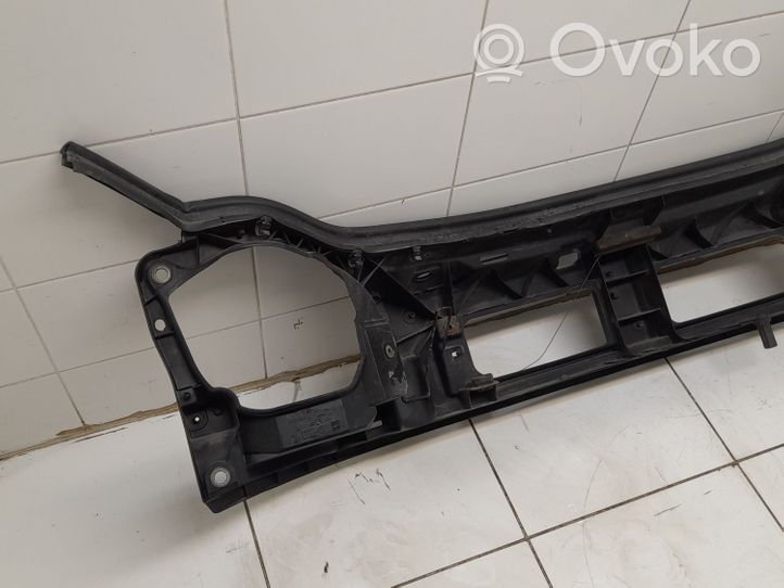 Renault Trafic II (X83) Radiateur panneau supérieur d'admission d'air 8200143340