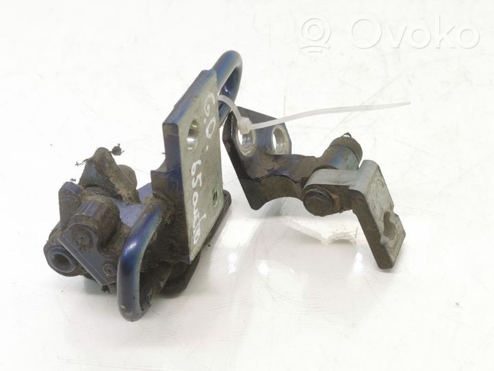 Volkswagen PASSAT B6 Rear door hinge set 3C4833402C