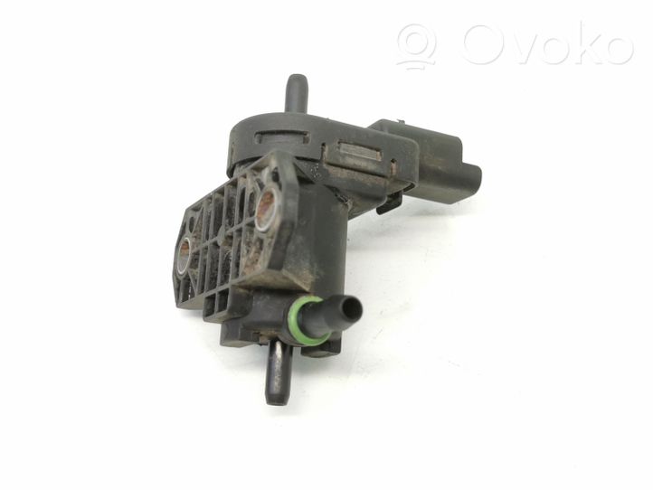 Ford Focus Vacuum valve 9688124580