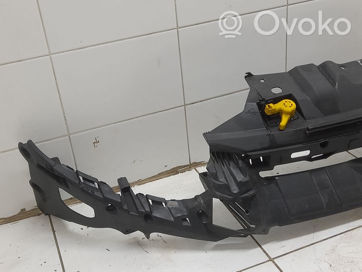 Ford Focus Oberteil Schlossträger Frontträger Frontmaske BM5117E778