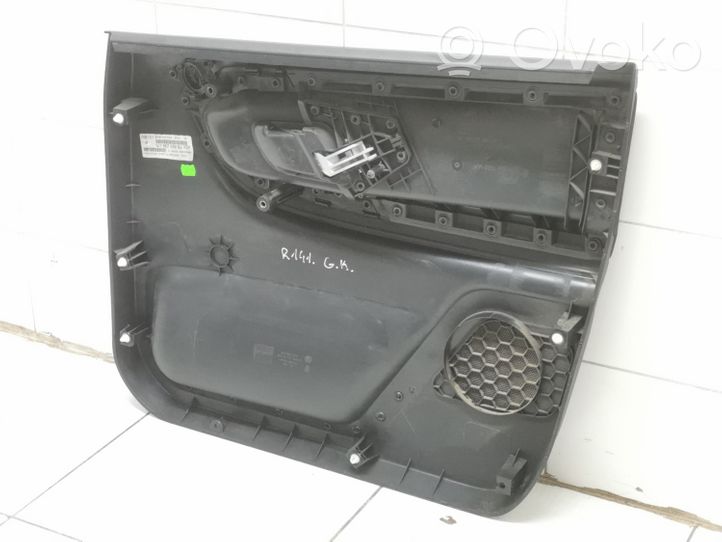 Skoda Roomster (5J) Takaoven verhoilu 5J7867209