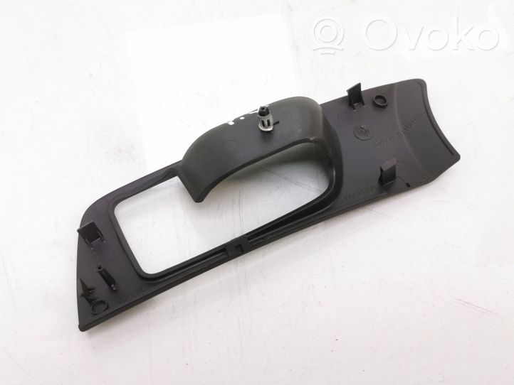 Toyota Avensis T250 Altro elemento di rivestimento della portiera anteriore 6761505020