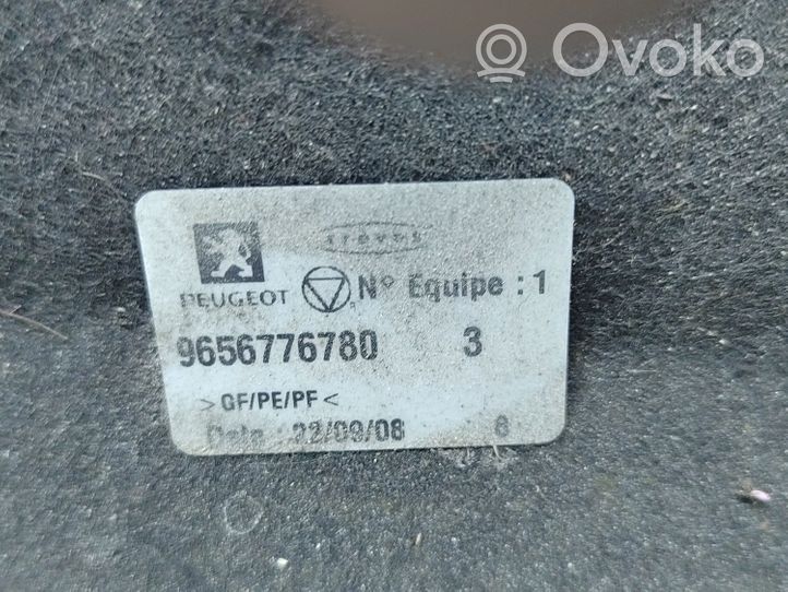 Peugeot 308 Isolation acoustique et thermique pour capot 9656776780