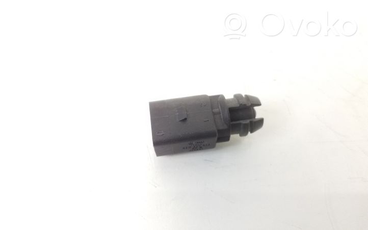 Volkswagen Up Sonde température extérieure 8Z0820535