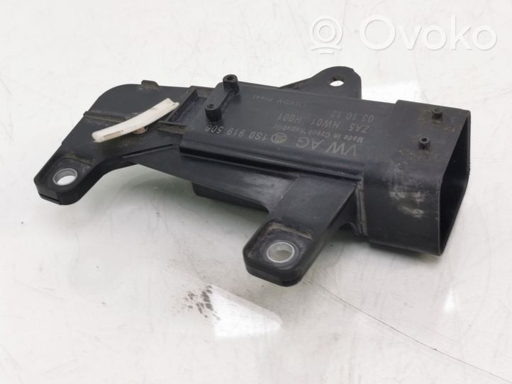 Volkswagen Up Coolant fan relay 1S0919506