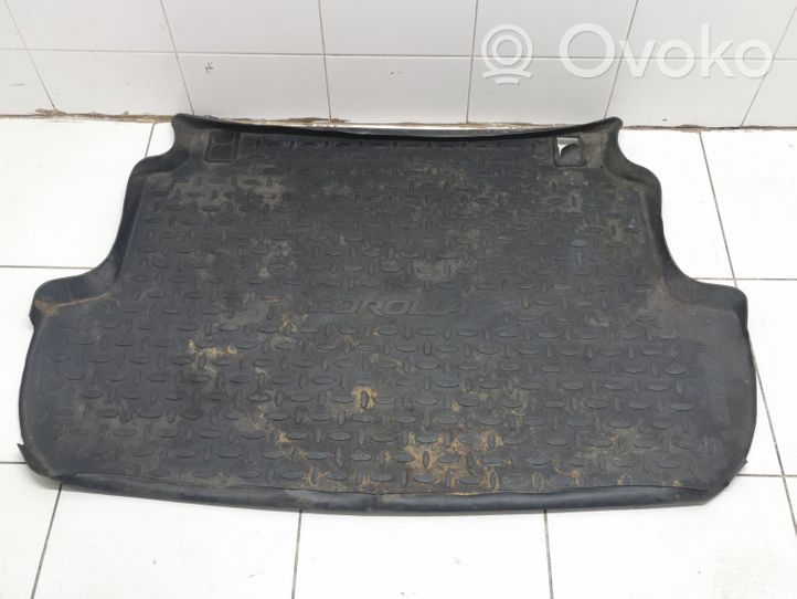 Toyota Corolla Verso E121 Tapis en caoutchouc PZ434E9301