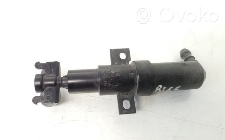 Volkswagen PASSAT B6 Ugello a spruzzo lavavetri per faro 3C0955104A