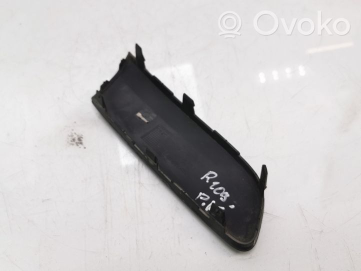 Volkswagen Jetta V Moulure de pare-chocs avant 1K0807717E