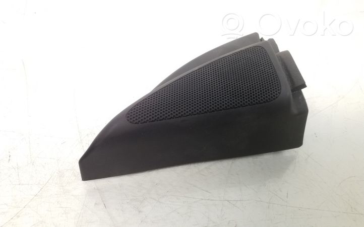 Toyota Avensis T250 Altro elemento di rivestimento della portiera anteriore 6749205060D