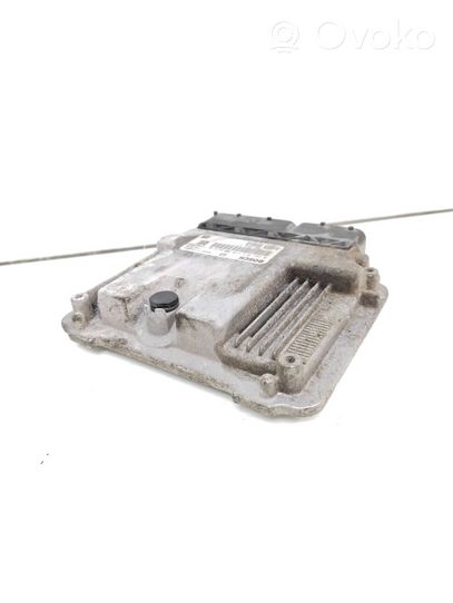 Opel Vectra C Sterownik / Moduł ECU 55566277