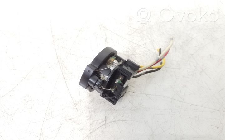 Toyota Avensis T250 Altoparlante ad alta frequenza portiere posteriori 8616005090