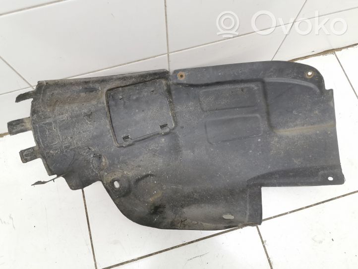 Opel Zafira B Pare-boue passage de roue avant 13129628