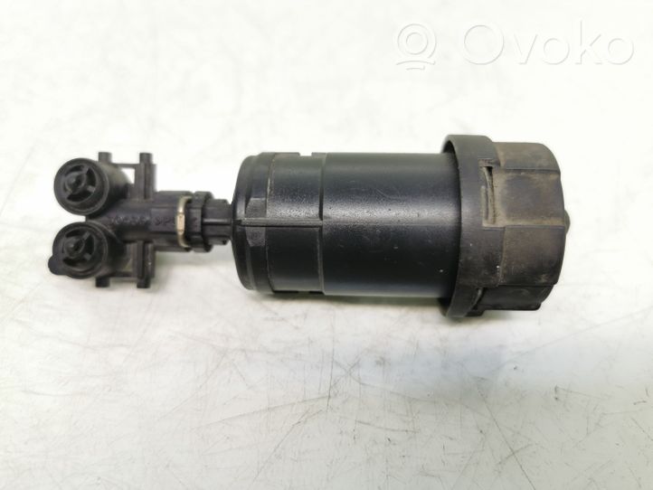 Mitsubishi Outlander Difusor de agua regadora de faro delantero 30435