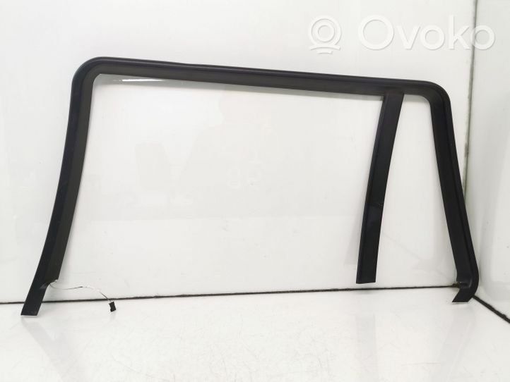 BMW 3 E46 Moulures des vitres de la porte arrière 8212526C