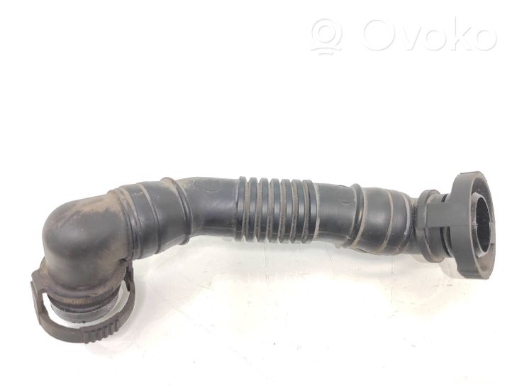 Volkswagen Touran I Breather hose/pipe 03G103493D