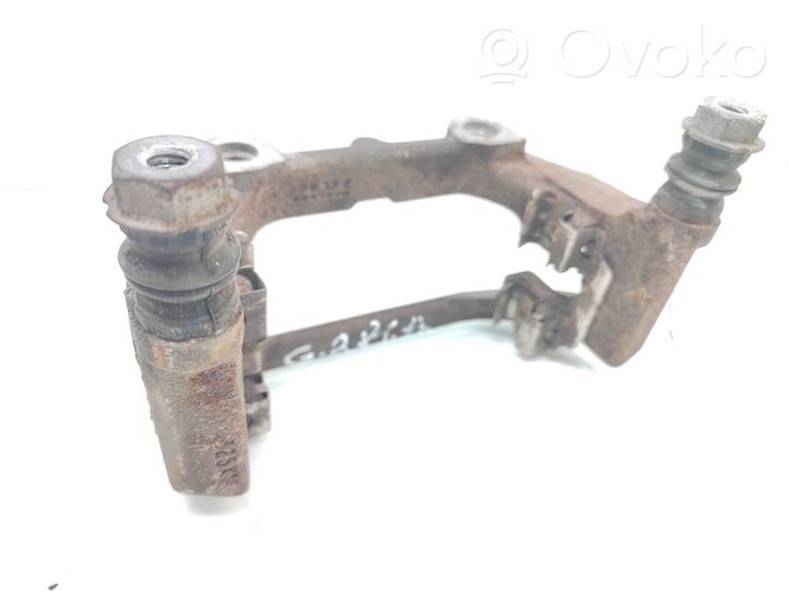 Mercedes-Benz GLE (W166 - C292) Supporto della pinza del freno posteriore 