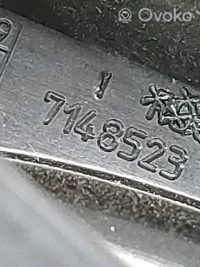 BMW X5 E70 Ручка капота 71485211
