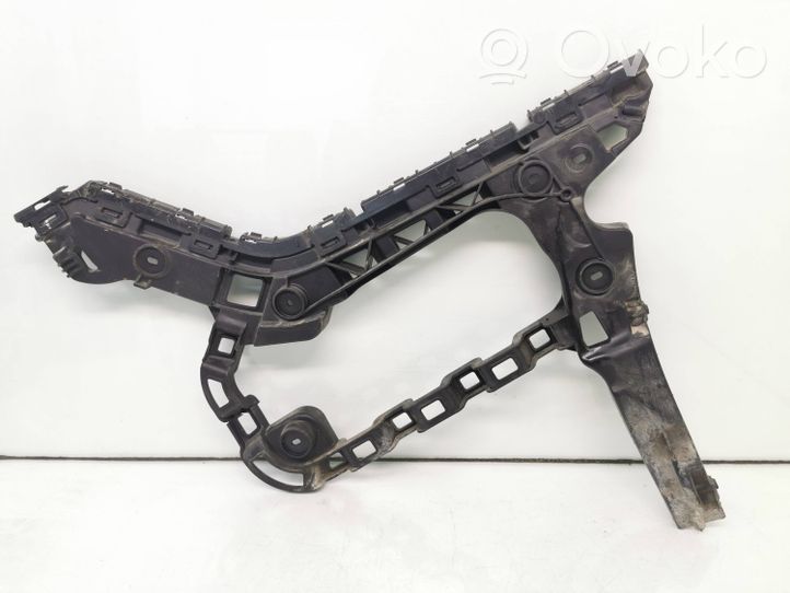 Volkswagen PASSAT B8 Soporte de montaje del parachoques trasero 3G9807375